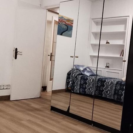Atico Soleado Apartment L'Hospitalet de Llobregat Luaran gambar