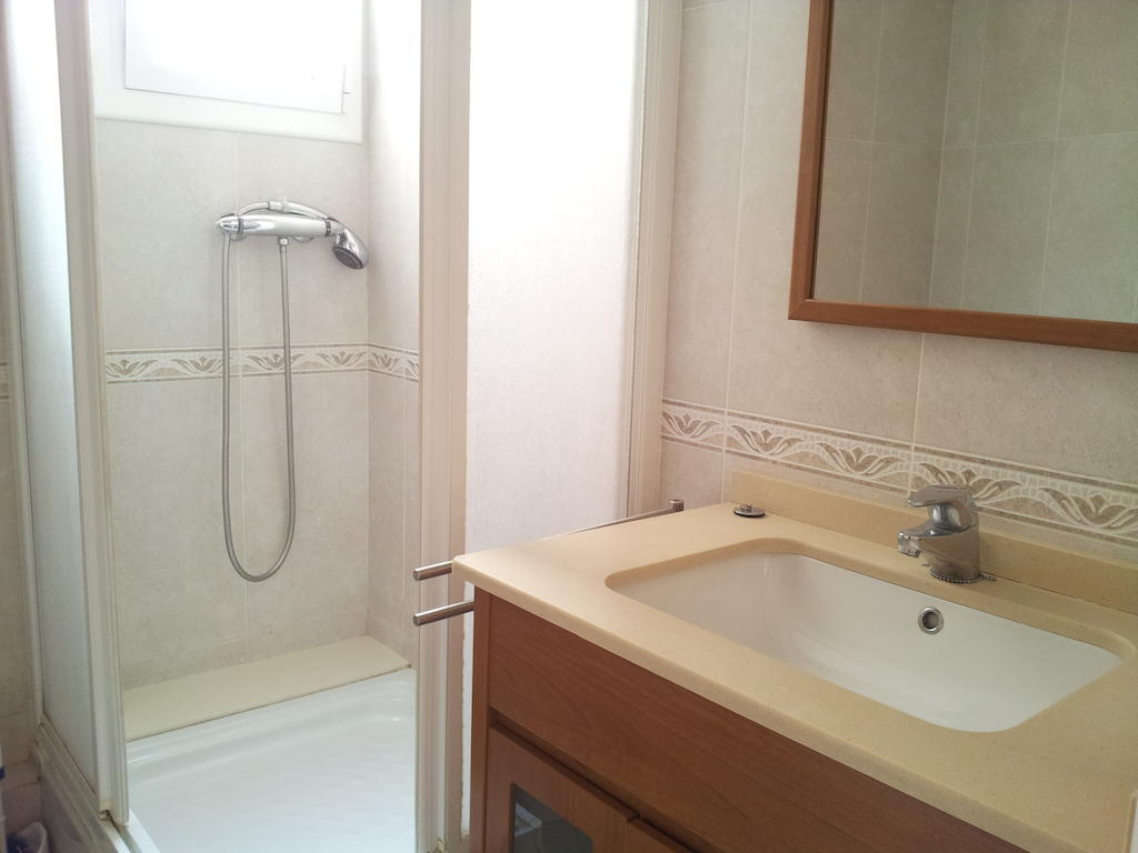 Atico Soleado Apartment L'Hospitalet de Llobregat Bilik gambar