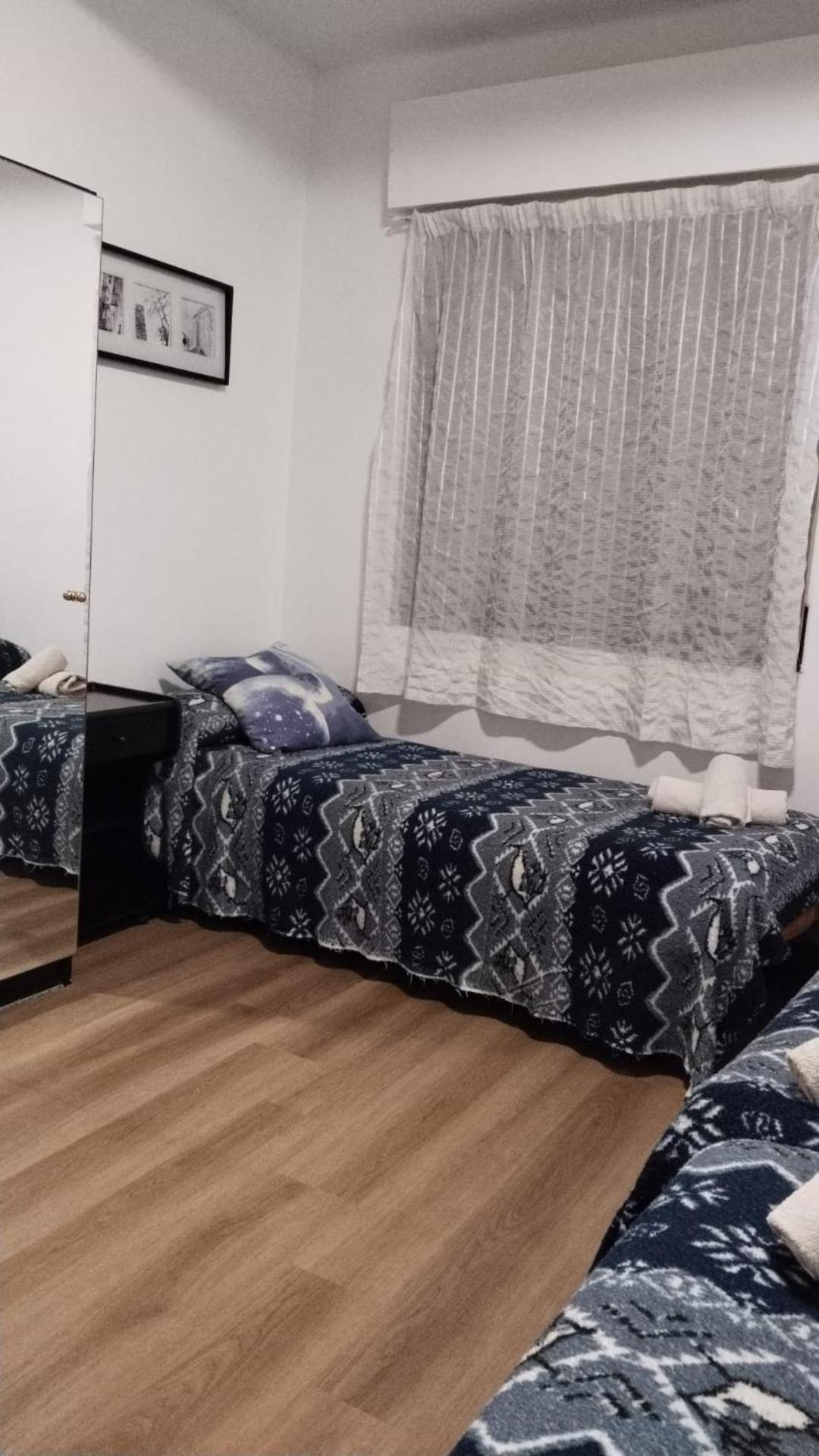 Atico Soleado Apartment L'Hospitalet de Llobregat Luaran gambar