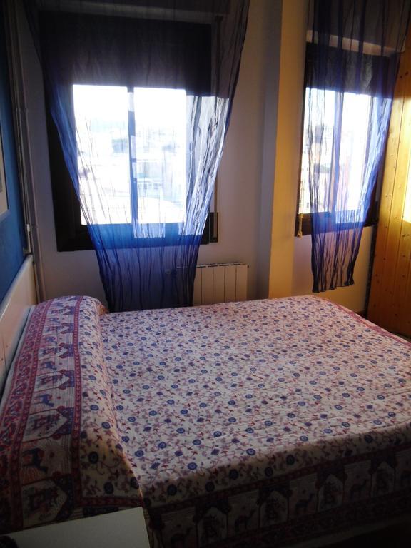 Atico Soleado Apartment L'Hospitalet de Llobregat Luaran gambar