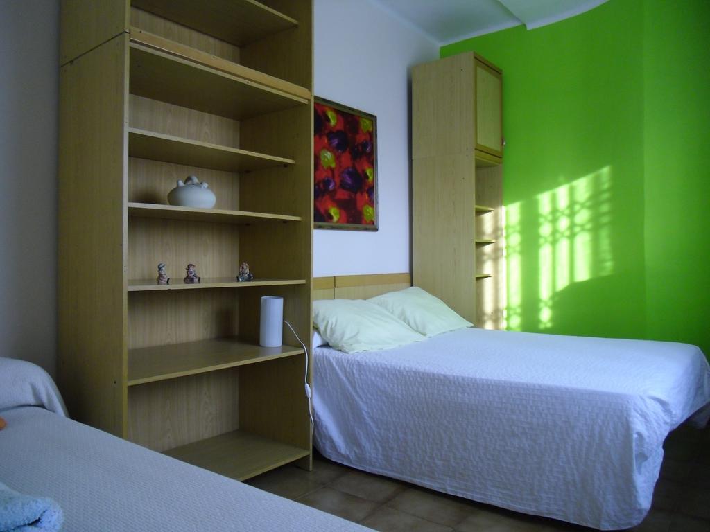 Atico Soleado Apartment L'Hospitalet de Llobregat Luaran gambar
