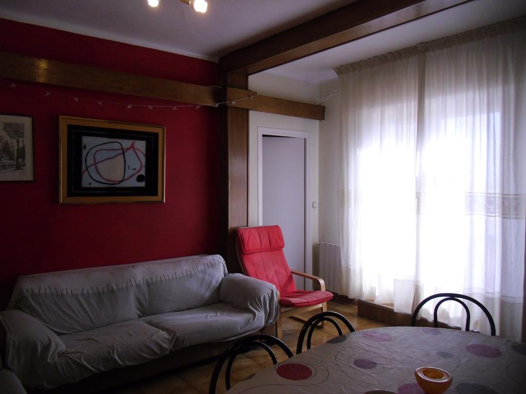 Atico Soleado Apartment L'Hospitalet de Llobregat Luaran gambar