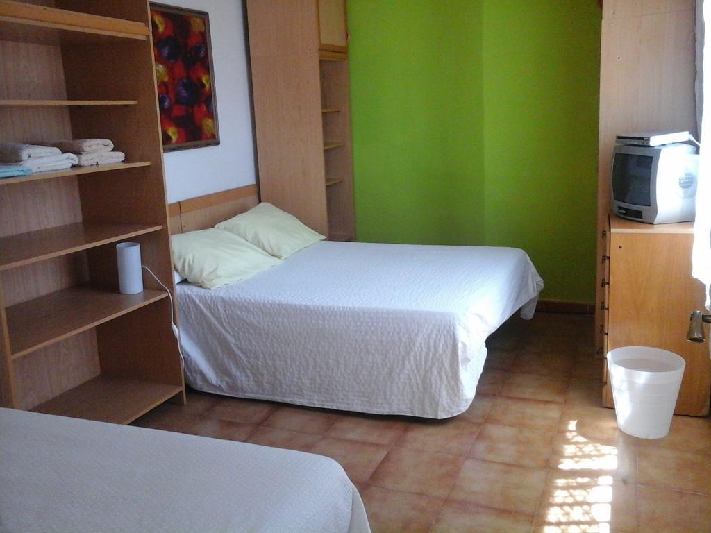 Atico Soleado Apartment L'Hospitalet de Llobregat Luaran gambar